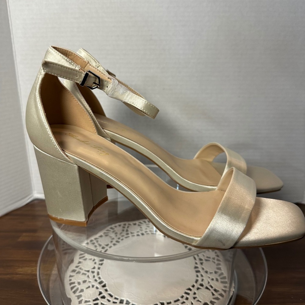 Elisabet Tang Champagne Satin Block Heel Sandals Square Toe Ankle Strap Womens - Picture 3 of 11
